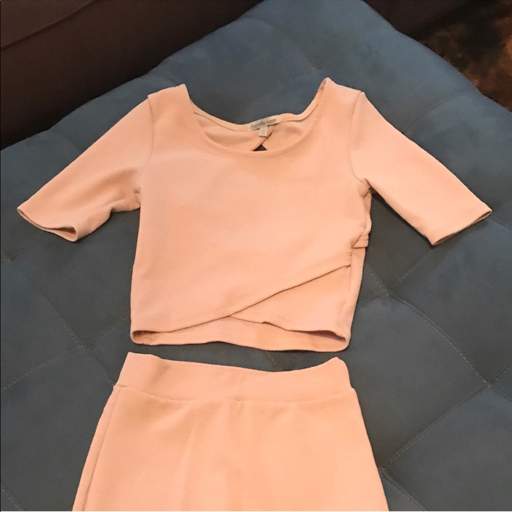 Two piece set